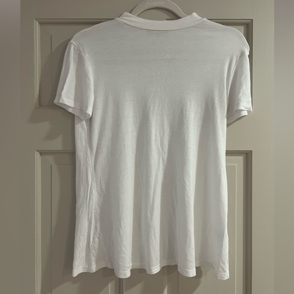 Medium Plain White Active USA T-shirt